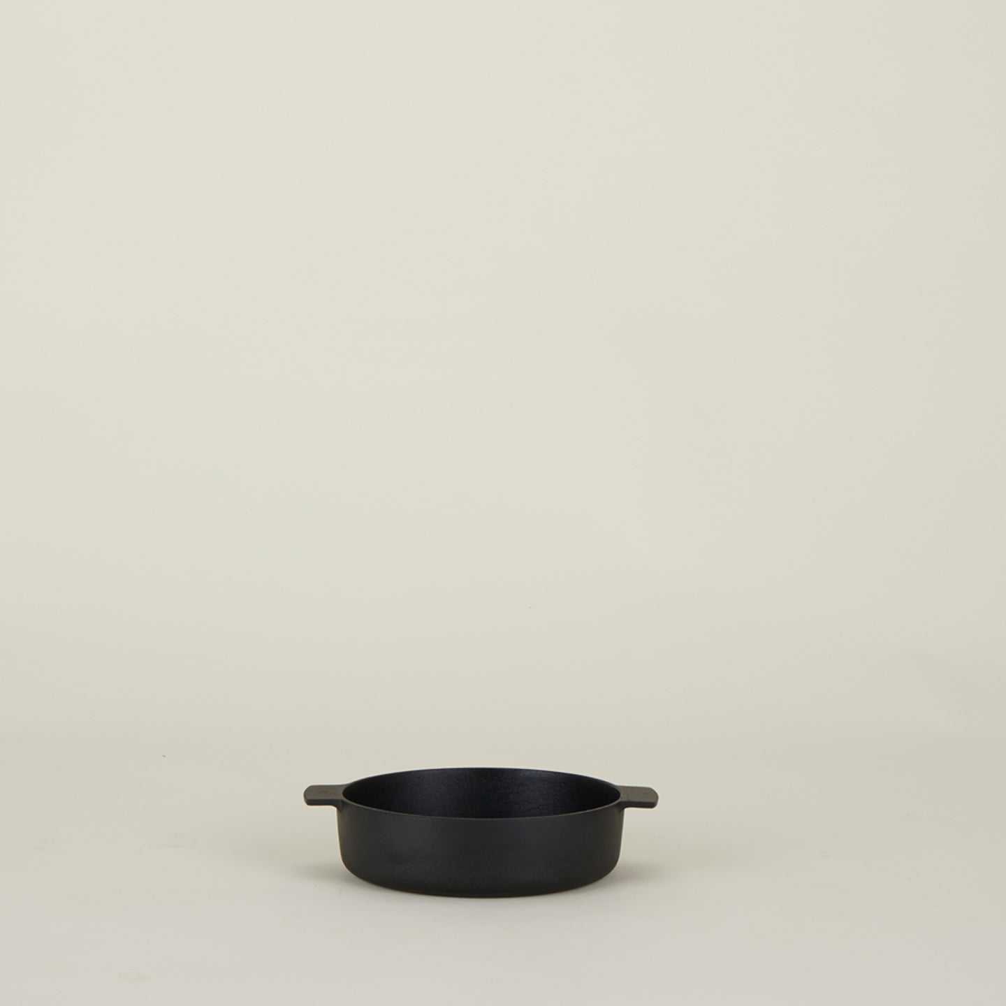 Cast Iron Casserole Pan