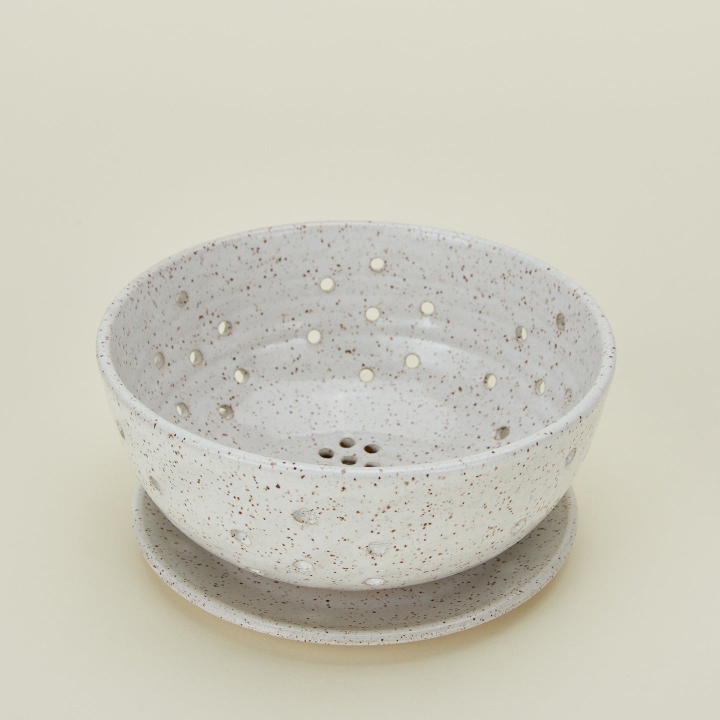 Large Berry Bowl with Dish - White