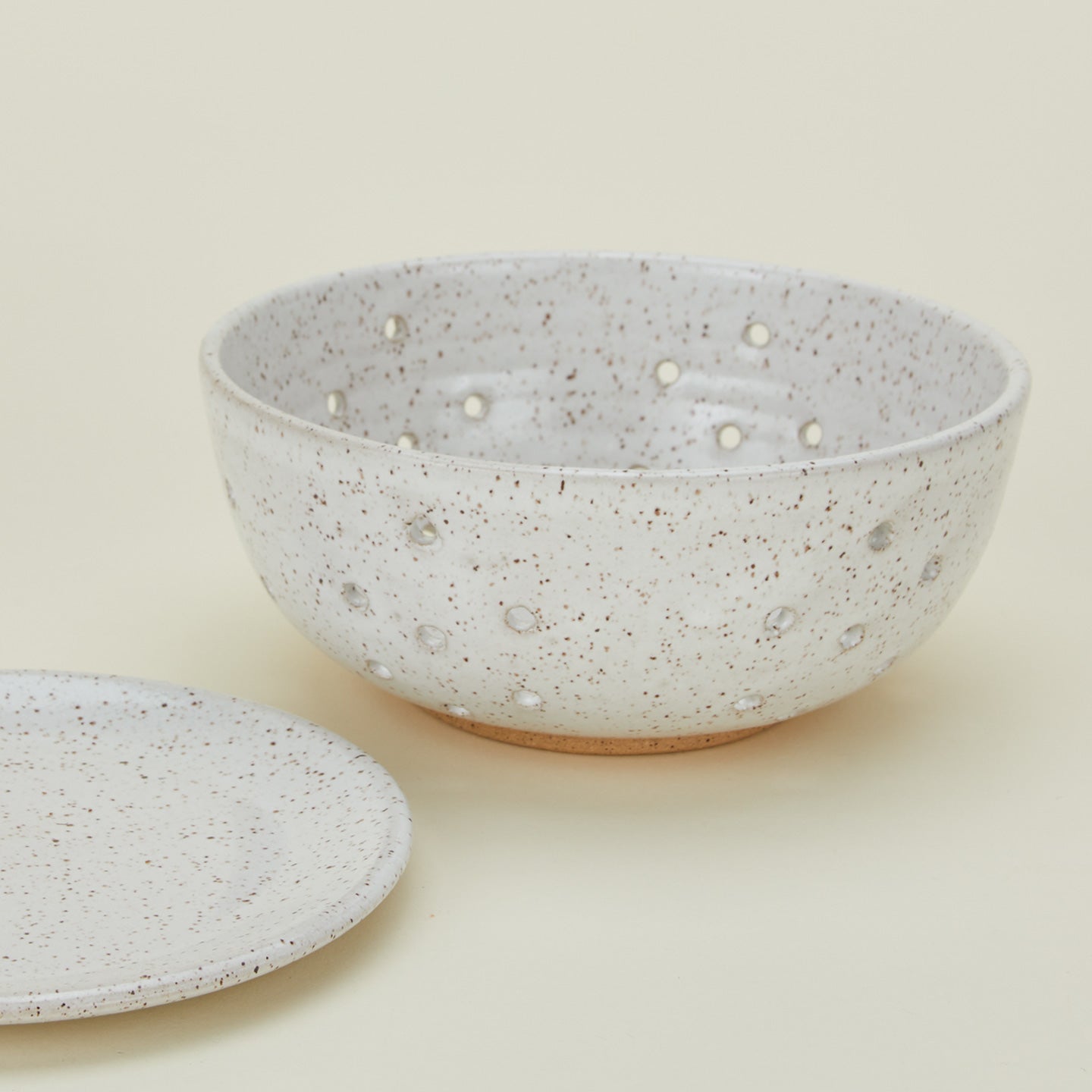 Large Berry Bowl with Dish - White