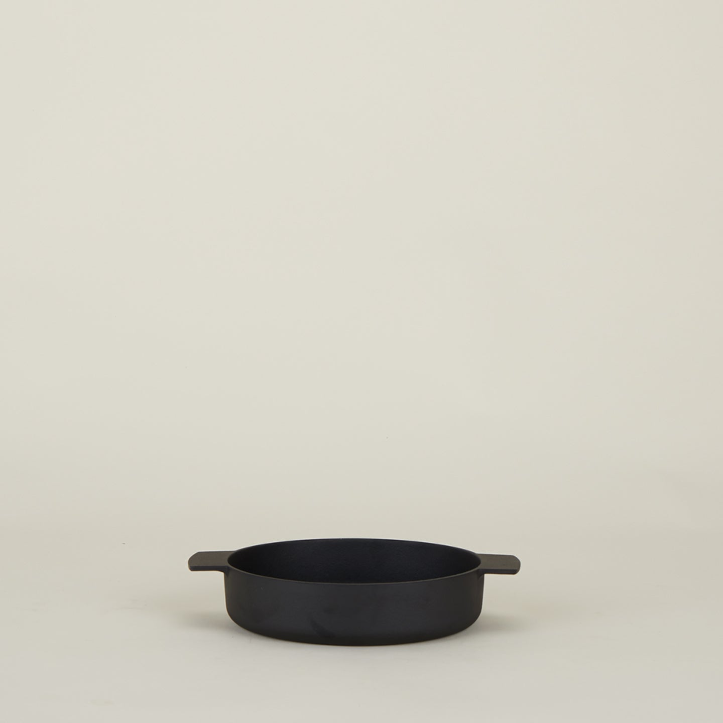 Cast Iron Casserole Pan