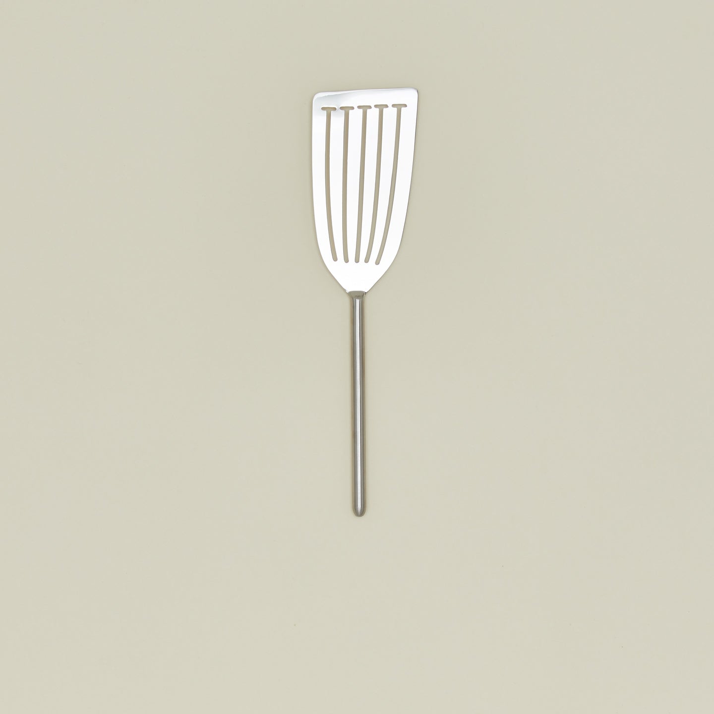 Simple Metal Fish Spatula - Silver