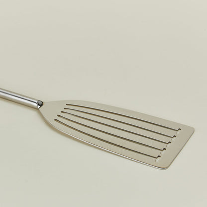 Simple Metal Fish Spatula - Silver